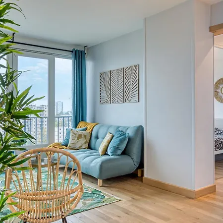 Apartment Cocon Lumineux - Parking Gratuit